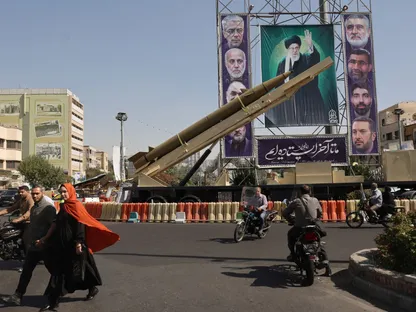 إيران تبحث خيارات الرد على العقوبات الأممية.. وواشنطن: باب الدبلوماسية لا يزال مفتوحاً