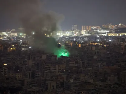 لبنان يعلن ارتفاع حصيلة ضحايا الهجمات الإسرائيلية إلى 826.. ونزوح 831 ألفاً