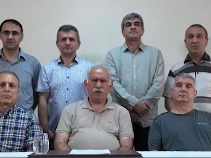 لقطة من فيديو لزعيم الأكراد المسجون عبد الله أوجلان يعلن فيه انتهاء الكفاح المسلح ضد الدولة التركية نشر في 9 يوليو 2025 - X/RudawKurdi