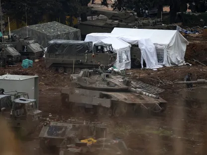 الجيش الإسرائيلي يقر بإصابته موقعاً للأمم المتحدة في لبنان بقذائف دبابة