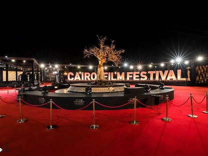 السجادة الحمراء لمهرجان القاهرة السينمائي الدولي في الدورة الأخيرة - المكتب الإعلامي للمهرجان