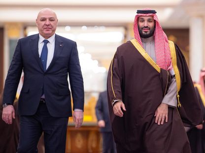 ولي العهد السعودي الأمير محمد بن سلمان خلال استقبال الرئيس اللبناني جوزاف عون في قصر اليمامة بالرياض.3 نوفمبر 2025 - "واس"