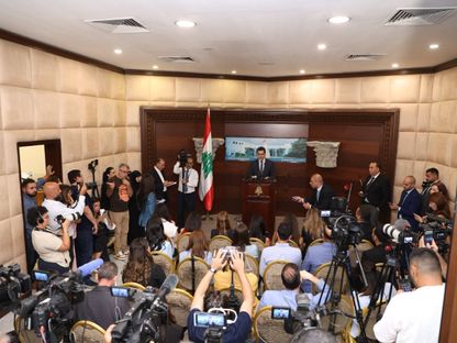وزير الإعلام​ اللبناني بول مرقص خلال مؤتمر صحافي عقب عقد جلسة مجلس الوزراء في بيروت. 7 أغسطس 2025 - x/LBpresidency