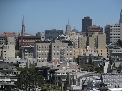 منظر عام لبنايات في مدينة سان فرانسيسكو الأميركية - AFP