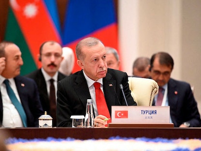 الرئيس التركي رجب طيب أردوغان خلال مشاركته في قمة شنغهاي في سمرقند. 16 سبتمبر 2022. - REUTERS