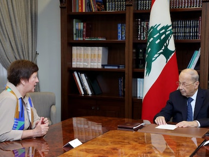 الرئيس اللبناني ميشال عون يستقبل المنسقة الخاصة للأمم المتحدة يوانا فرونيسكا في بيروت - 19 سبتمبر  2022 - twitter@LBpresidency