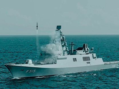 "صناعة محلية".. تركيا تنجح في إطلاق صاروخ HiSAR-D من فرقاطة TCG Istanbul