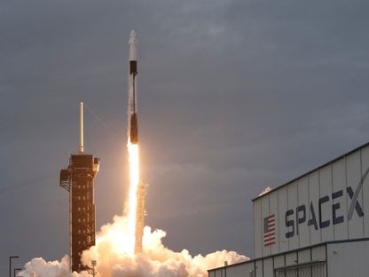 إطلاق قمر اصطناعي يحمل مهمة "أكسيوم" الفضائية من محطة في فلوريدا بالولايات المتحدة، 18 يناير 2024 - Reuters
