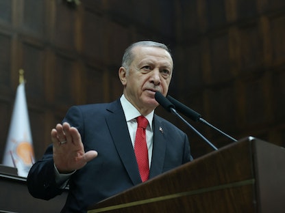 الرئيس التركي رجب طيب أردوغان يلقي كلمة أمام أعضاء البرلمان بأنقرة. 2 نوفمبر 2022 - via REUTERS