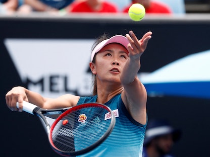 لاعبة التنس بينج تنفي توجيه تهم اعتداء لمسؤول صيني سابق