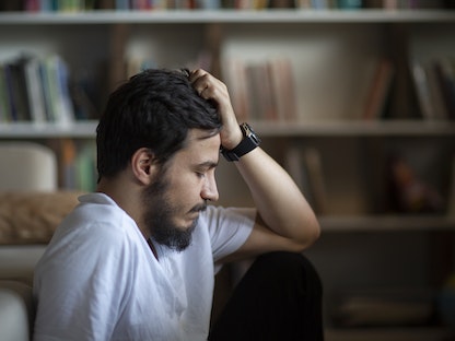 القلق والاكتئاب أحد علامات اضطرابات الإحكام أو التكيف. - Getty