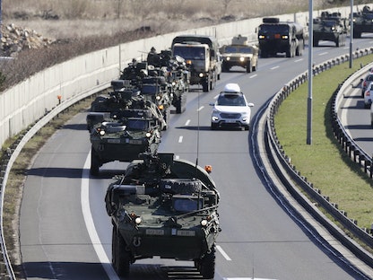 قوات أميركية في العاصمة التشيكية براج - 30 مارس 2015 - REUTERS