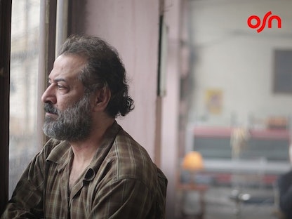 الممثل الفلسطيني عبد المنعم عمايري على أفيش مسلسل "قيد مجهول" - المكتب الإعلامي للشركة المنتجة