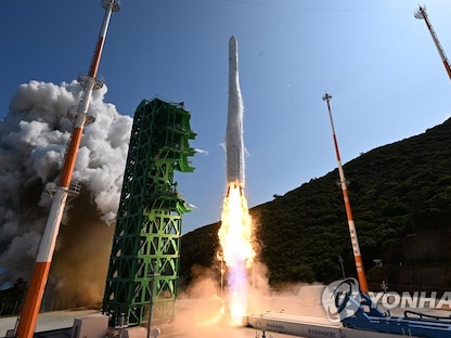 كوريا الجنوبية تعلن نجاحها في إطلاق صاروخ "KSLV-II"، محلي الصنع، إلى الفضاء ووصوله إلى المدار المستهدف، سول - 21 يونيو 2022. - يونهاب