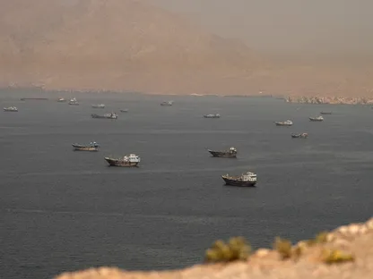 مضيق هرمز يتحول من شريان للطاقة إلى "عنق زجاجة" لحركة الطاقة العالمية