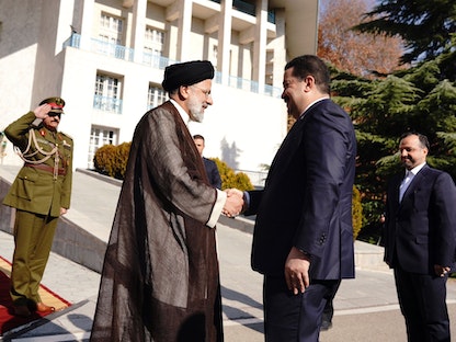 الرئيس الإيراني إبراهيم رئيسي يستقبل رئيس الوزراء العراقي محمد شياع السوداني في طهران - 29 نوفمبر 2022 - twitter.com/IraqiPMO