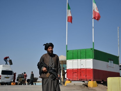 جانب من منفذ إسلام قلعة الحدودي بين إيران وأفغانستان، 19 أكتوبر 2021 - AFP