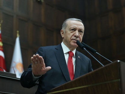 الرئيس التركي رجب طيب أردوغان خلال كلمة في البرلمان التركي بأنقرة - 02 نوفمبر 2022 - via REUTERS