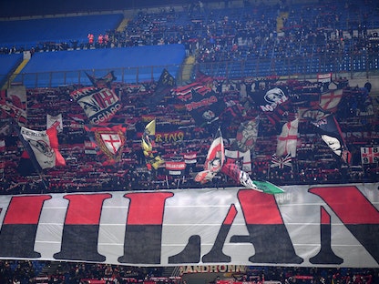 Soccer Football - Serie A - AC Milan v AS Roma - San Siro, Milan, Italy - January 6, 2022 AC Milan fans in the stands during the match REUTERS/Daniele Mascolo - REUTERS