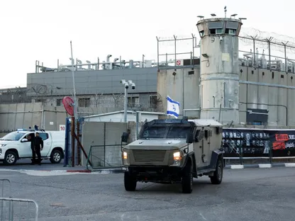 نادي الأسير: إسرائيل اعتقلت 22 ألف فلسطيني بالضفة بعد الحرب على غزة