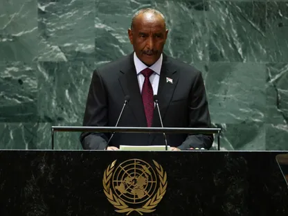 البرهان يطرح رؤيته لإنهاء حرب السودان: جيش واحد وانتخابات و"سلام يصنعه السودانيون"