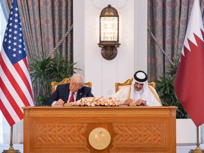 مسيرات وطائرات "بوينج".. اتفاقيات اقتصادية بين واشنطن والدوحة بـ243 مليار دولار