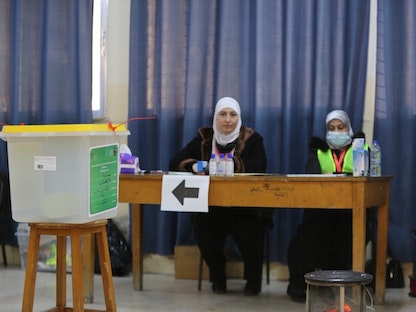 إحدى لجان الاقتراع في المملكة الأردنية الهاشمية- 22 مارس 2022. - الشرق
