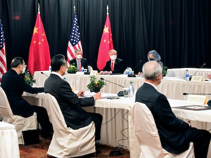 جانب من المحادثات بين وفدي الصين والولايات المتحدة في ألاسكا -  18 مارس 2021 - REUTERS