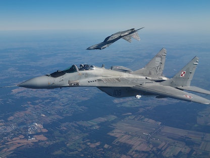 طائرتان مقاتلتان من طراز  "F-16" خلال تدريبات  لحلف شمال الأطلسي (الناتو) في بولندا. 12 أكتوبر 2022 - AFP