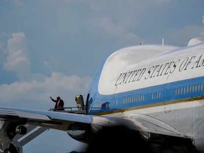 ترمب: إيران تريد التفاوض معنا