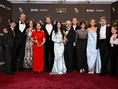 مفاجآت جولدن جلوب تعيد توزيع أوراق الأوسكار: من يتقدم ومن يتراجع؟