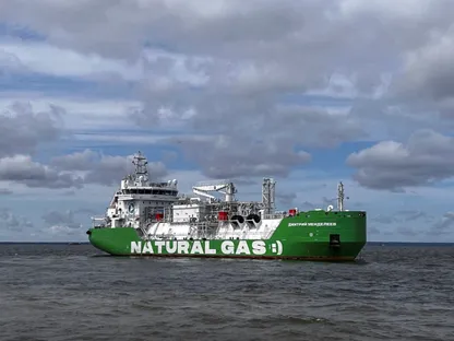 مع تصاعد أزمة الطاقة العالمية.. روسيا تعلن استعدادها لتزويد أوروبا بالغاز