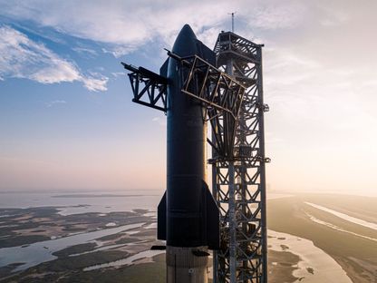 صاروخ "ستارشيب" على منصة الإطلاق التابعة لشركة "سبيس إكس" قبل الانطلاق برحلة مدارية تجريبية في تكساس- الولايات المتحدة في 16 أبريل 2023 - @SpaceX