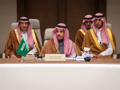وزير الخارجية السعودي: إيران مخطئة إذا كانت تظن أن دول الخليج غير قادرة على الرد