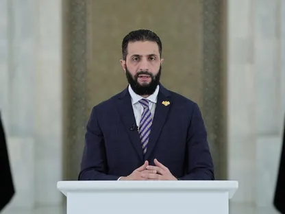 لقطة شاشة من كلمة الرئيس السوري أحمد الشرع تعليقاً على أحداث العنف في السويداء والقصف الإسرائيلي لدمشق. 17 يوليو 2025 - الرئاسة السورية