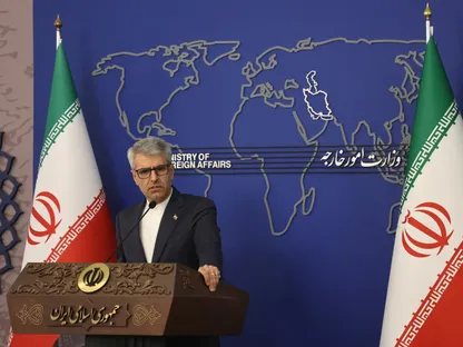 الخارجية الإيرانية رداً على تهديد ترمب: الإيرانيون لن يسمحوا بأي تدخل أجنبي