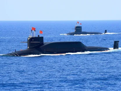 غواصات نووية صينية خلال مناورات في بحر الصين الجنوبي. 12 أبريل 2018 - REUTERS