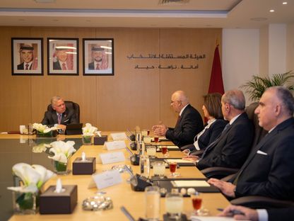 ملك الأردن عبدالله الثاني يزور الهيئة المستقلة للانتخاب. 24 أبريل 2024 - twitter/RHCJO