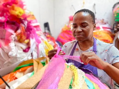 ننينا كالو المصابة بالتوحد تفوز بجائزة "تيرنر" البريطانية