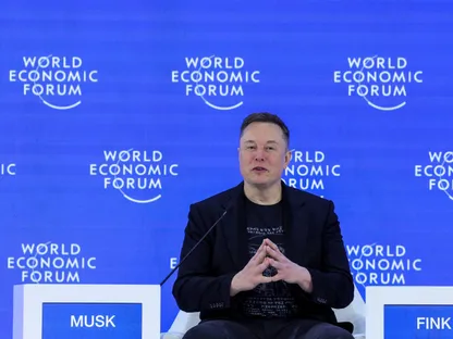 ماسك يعود للساحة السياسية الأميركية استعداداً لانتخابات التجديد النصفي