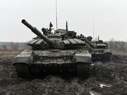 دبابات روسية من طراز T-72 في روسيا. ديسمبر 2024 - Reuters