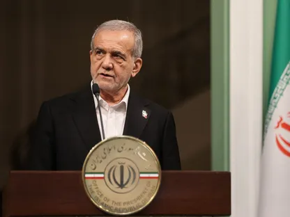 7 ساعات من النقاش بلا اتفاق.. انقسام إيراني حول السلام مع واشنطن