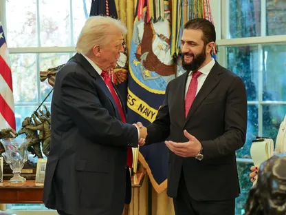 لقاء البيت الأبيض بين ترمب والشرع يعيد رسم العلاقات السورية الأميركية