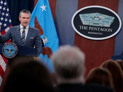 بعد انقطاع لأسبوعين.. البنتاجون يعقد إحاطة صحافية بشأن إيران الثلاثاء