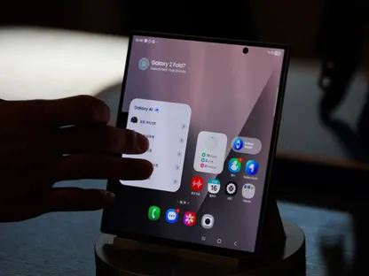 تسريبات: سامسونج قد تنهي سلسلة Galaxy Z Flip وتعيد هيكلة هواتفها القابلة للطي