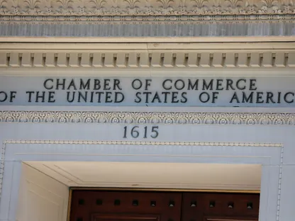 صورة خارجية تظهر مبنى غرفة التجارة الأميركية في العاصمة واشنطن. 24 فبراير 2024 - REUTERS