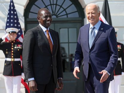 الرئيس الأميركي جو بايدن يستقبل نظيره الكيني ويليام روتو في البيت الأبيض. 22 مايو 2022 - REUTERS