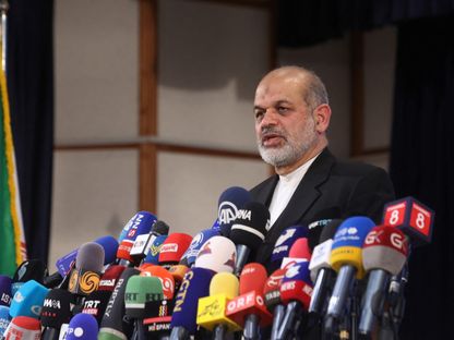وزير الداخلية الإيراني أحمد وحيدي خلال مؤتمر صحافي في طهران. 4 مارس 2024 - REUTERS
