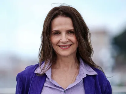 تكريم جولييت بينوش ومايكل كين وسيجورني ويفر بمهرجان البحر الأحمر