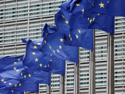 "E6".. أكبر ستة اقتصادات بالاتحاد الأوروبي تتحد لمواجهة أميركا والصين